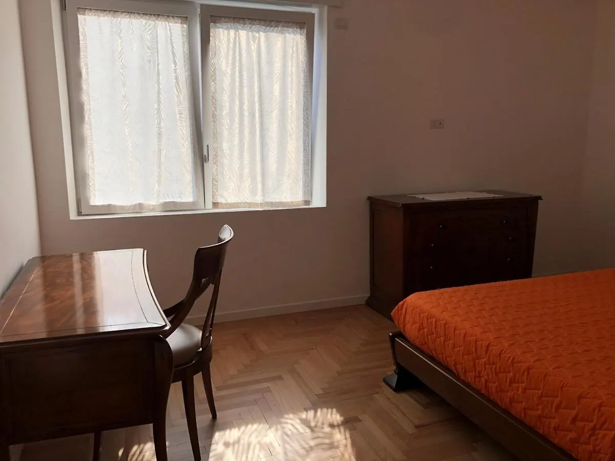 Appartea Marostica 0*,  İtalya
