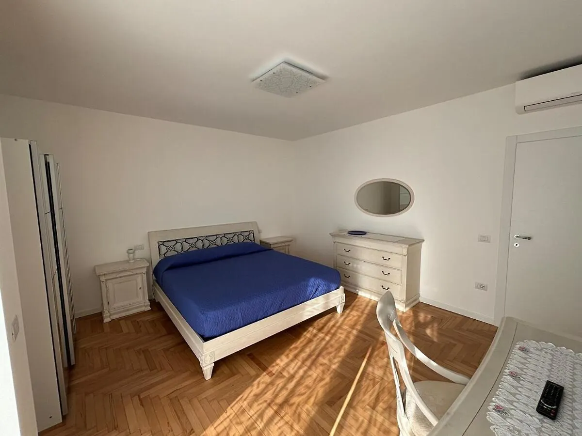 Appartea Marostica 0*,  İtalya